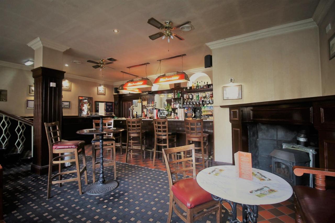 Fairway Hotel Bathgate Eksteriør bilde